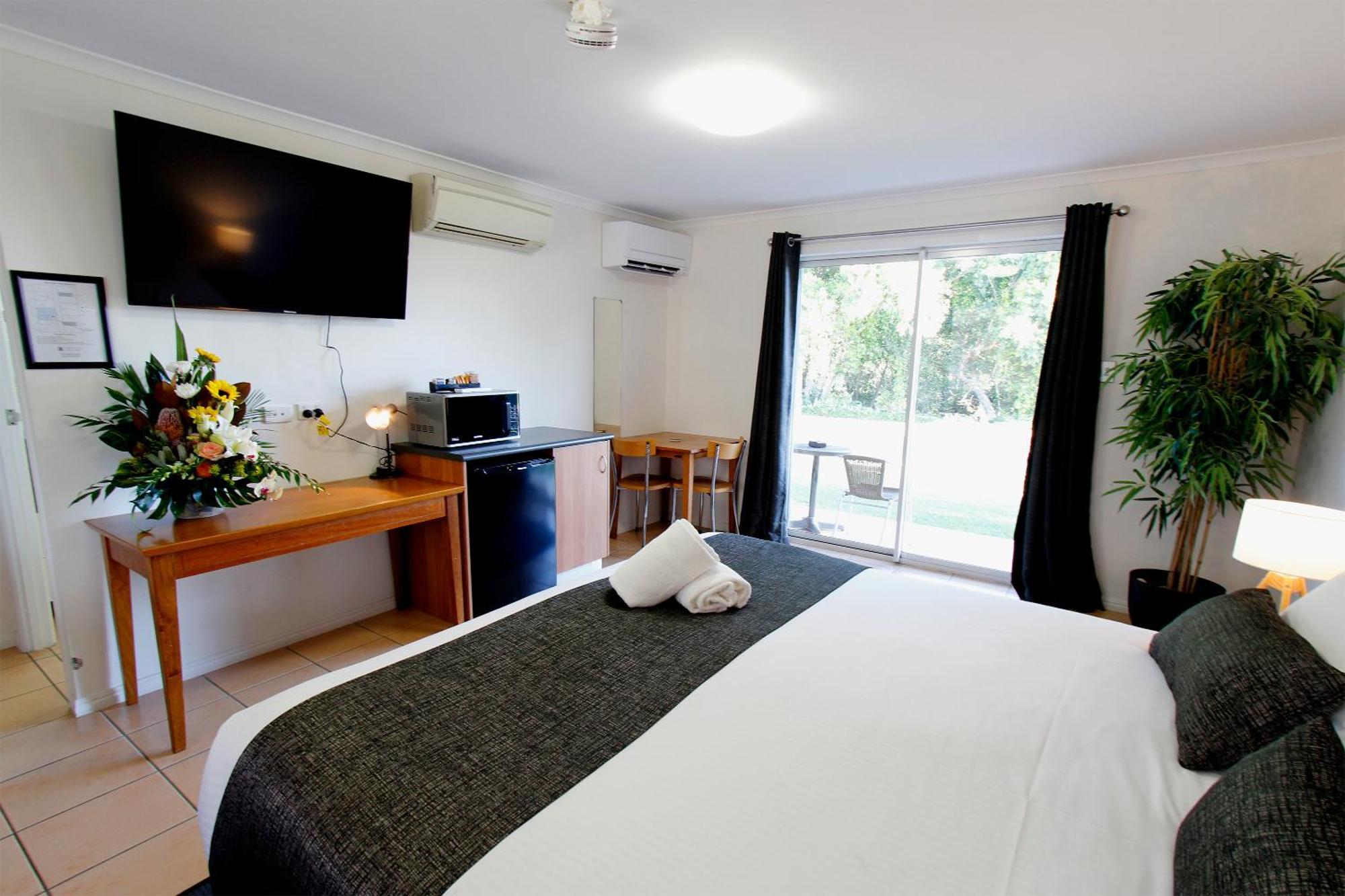 Windmill Motel & Events Centre Маккай Экстерьер фото