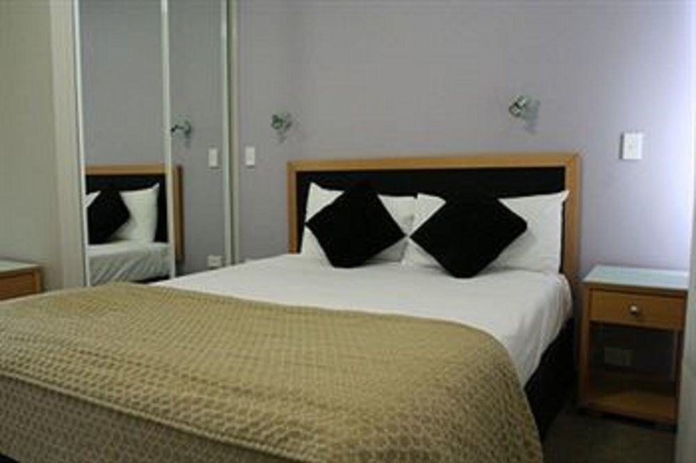 Windmill Motel & Events Centre Маккай Экстерьер фото